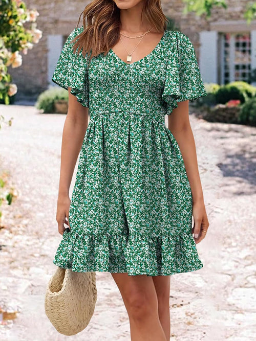 Chic Floral Sundress with Pockets