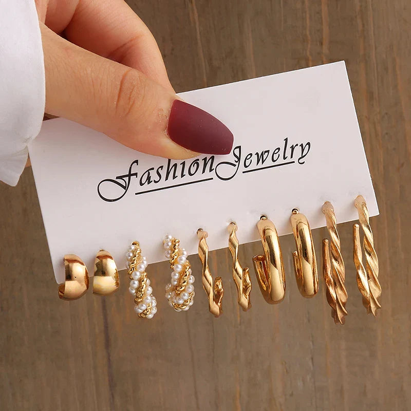 Elegant Pearl Dangle Earrings