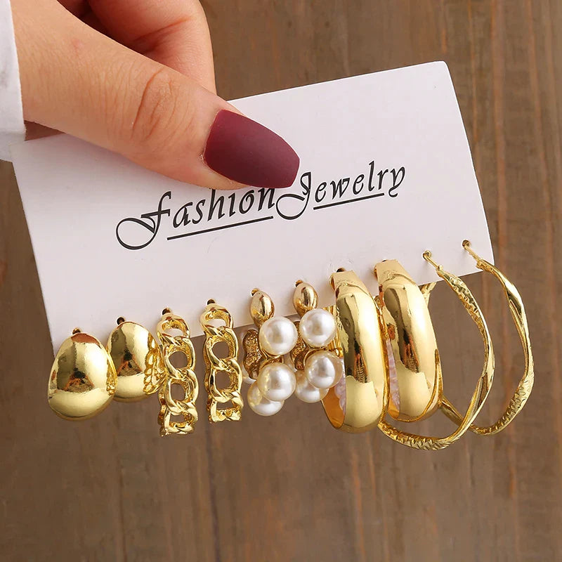 Elegant Pearl Dangle Earrings