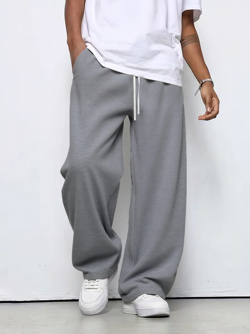 Men's Loose-fit Straight-leg Casual Pants Fashion Korean Wide-leg Sweatpants Outdoor Comfortable Lightweight Long Pants for Men