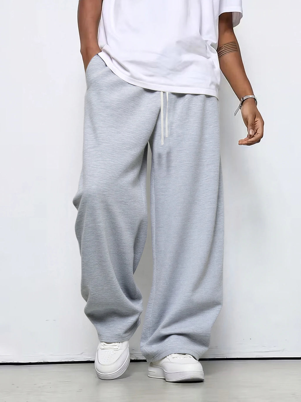 Men's Loose-fit Straight-leg Casual Pants Fashion Korean Wide-leg Sweatpants Outdoor Comfortable Lightweight Long Pants for Men