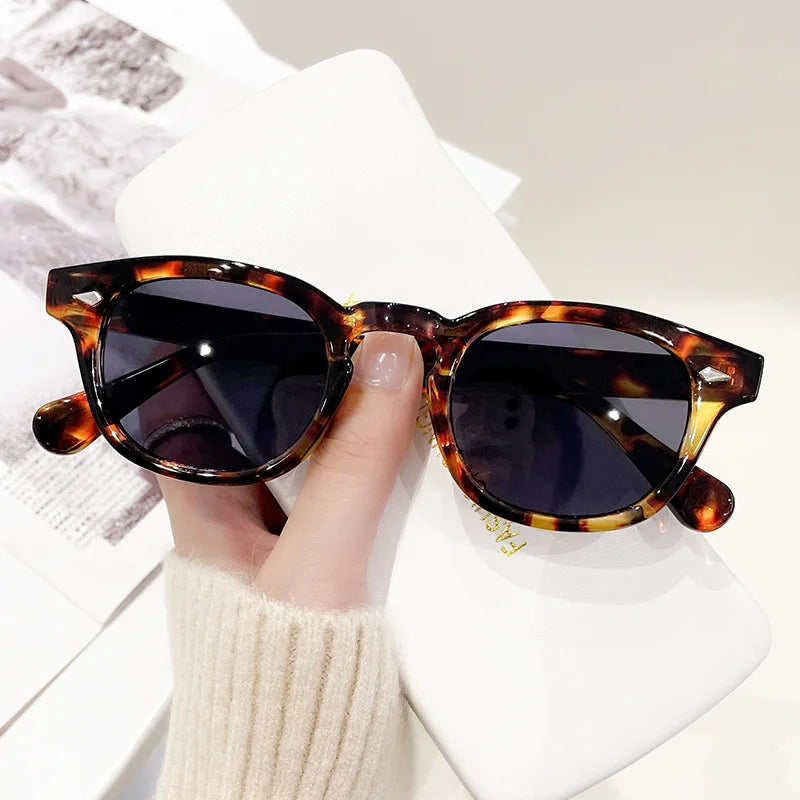 Retro Chic Shell Sunglasses